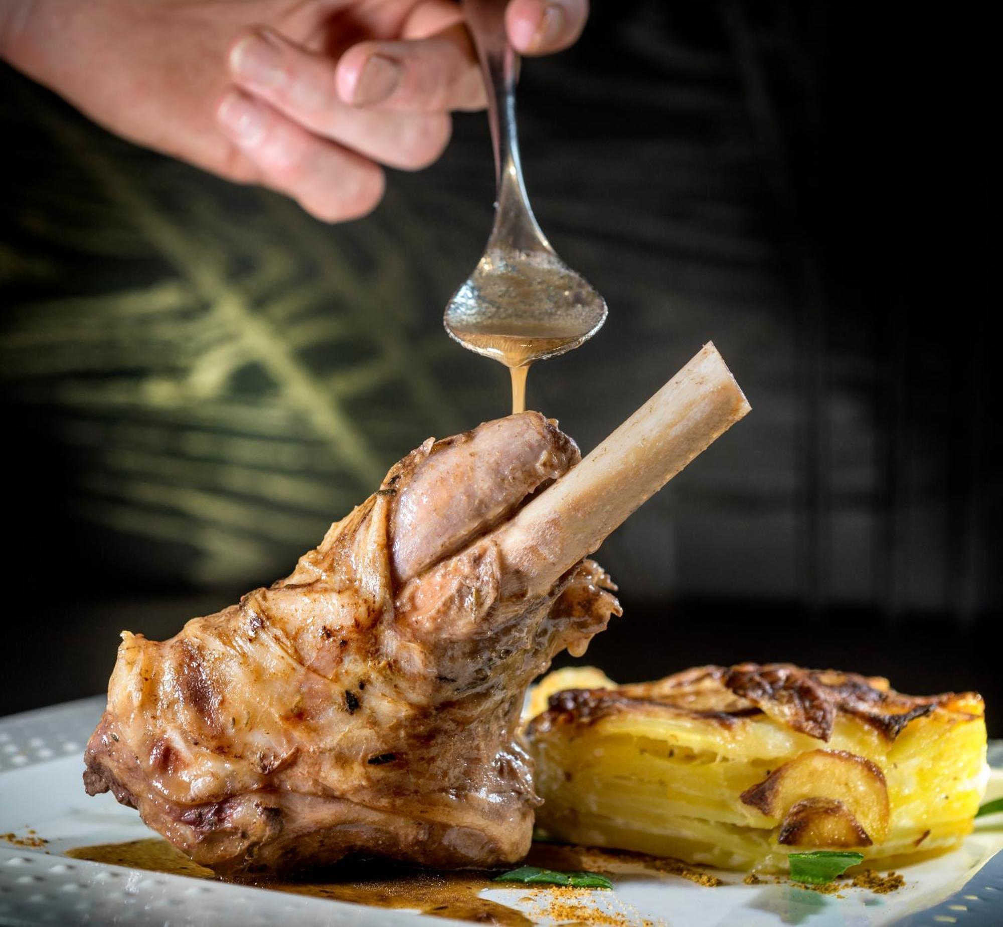 בנסאק Logis Hotel Restaurant Les 2 Rives - A75, En Bordure De Riviere מראה חיצוני תמונה